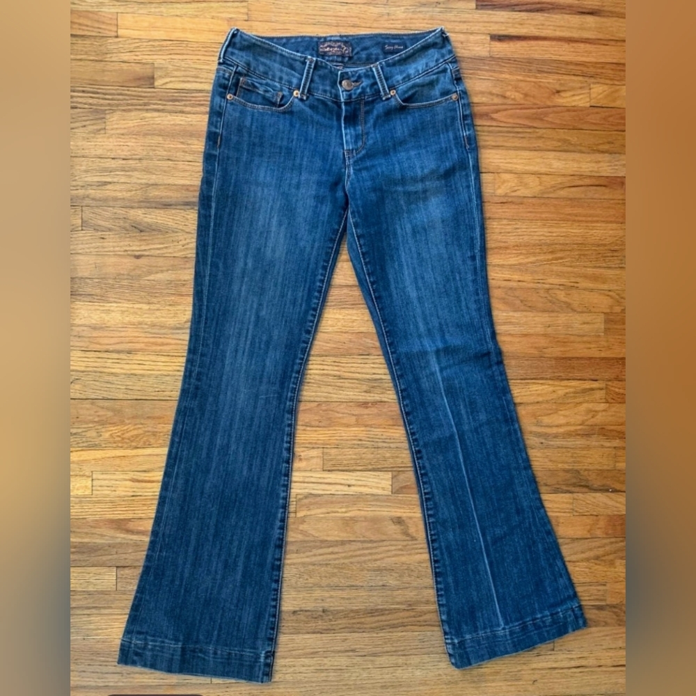 NWOT Size 28 silver jeans